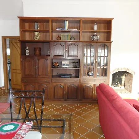 Apartment Em Moradia Com Jardim Cascais